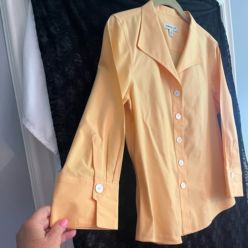 Woman’s small Coldwater Creek button down shirt $19 - Picture 3 of 4